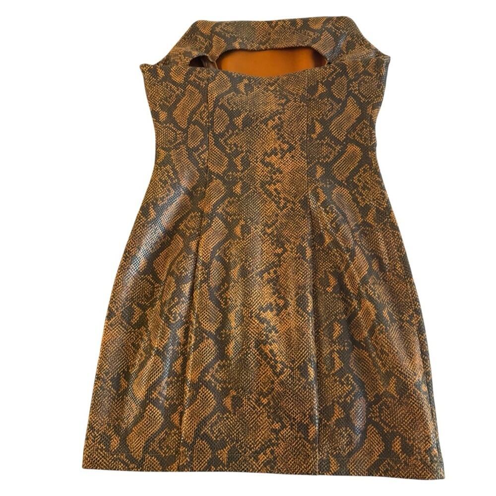 H:ours Faux Snakeskin Print Strapless Mini Dress Size Small - Picture 2 of 4